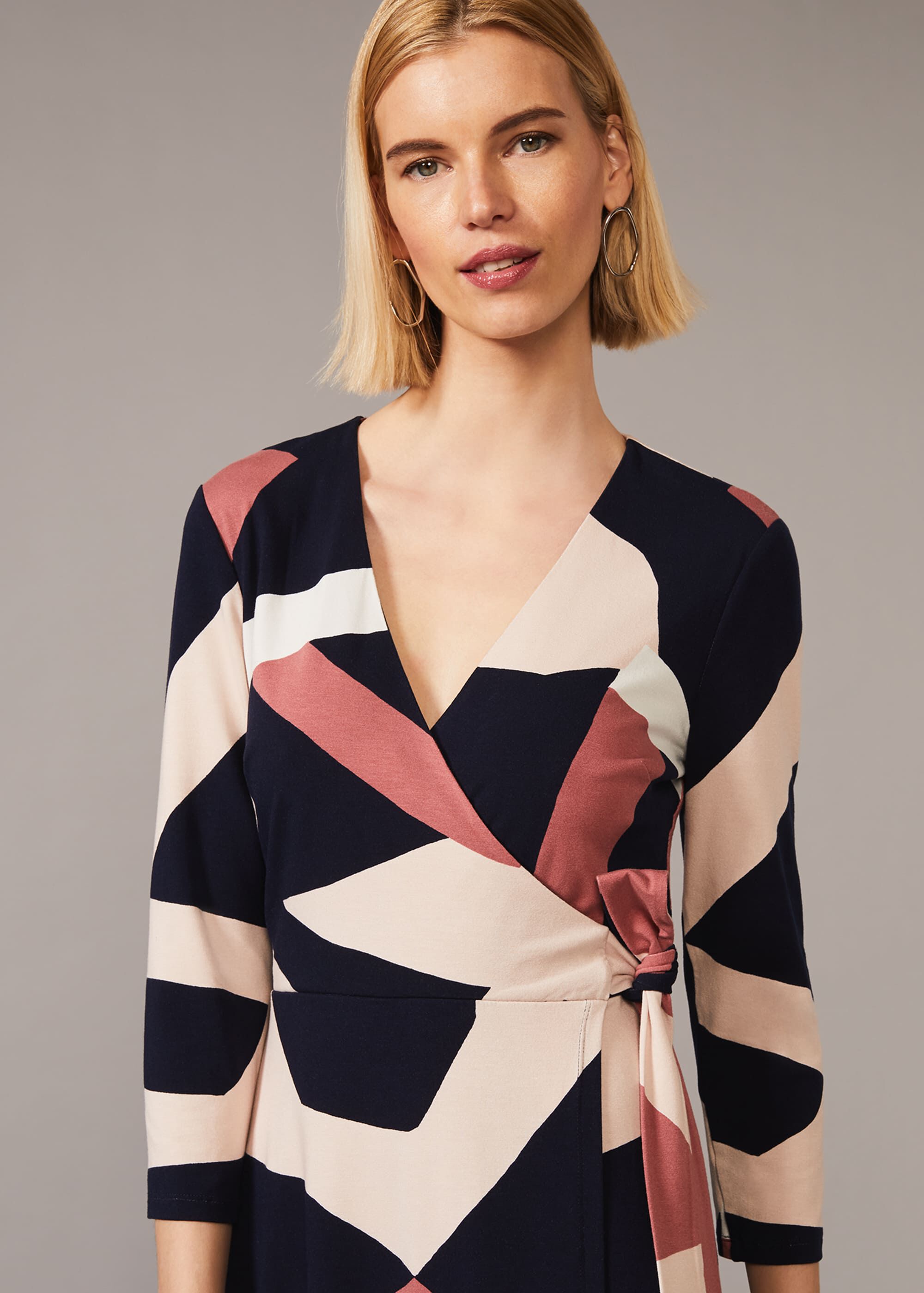 Nelly Abstract Print Wrap Dress  Phase 
